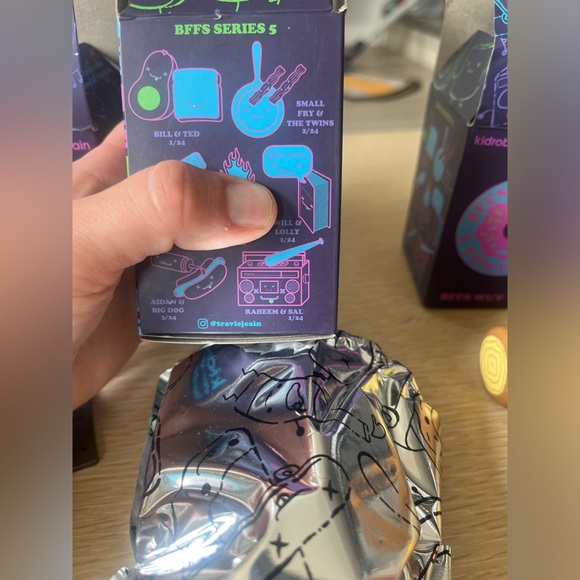 Kid Robot BFF series x 3! - Picture 4 of 5